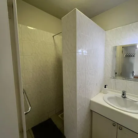 T1 Proche Des Thermes ロワイヤ