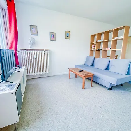T1 Proche Des Thermes Apartment *